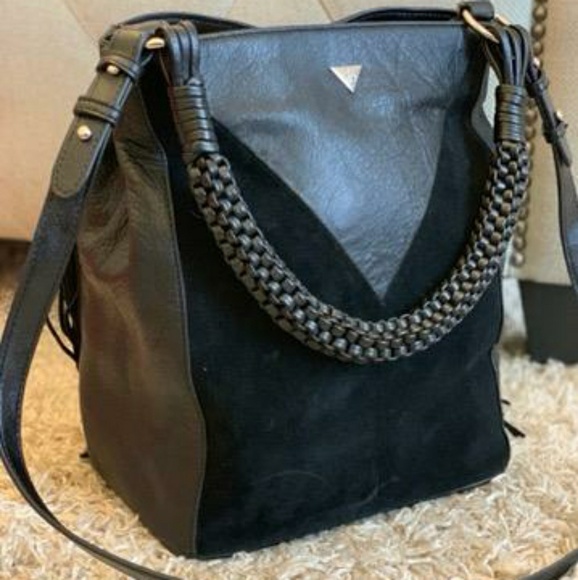Sale⬇️$129 | Sam Edelman Monica Leather Bucket Bag - Picture 1 of 8
